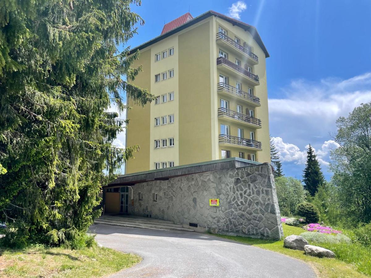 Tatry Ela Big Apartment Strbske Pleso Ngoại thất bức ảnh